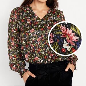 Smoked floral shine blouse new with tags never worn size xl old navy